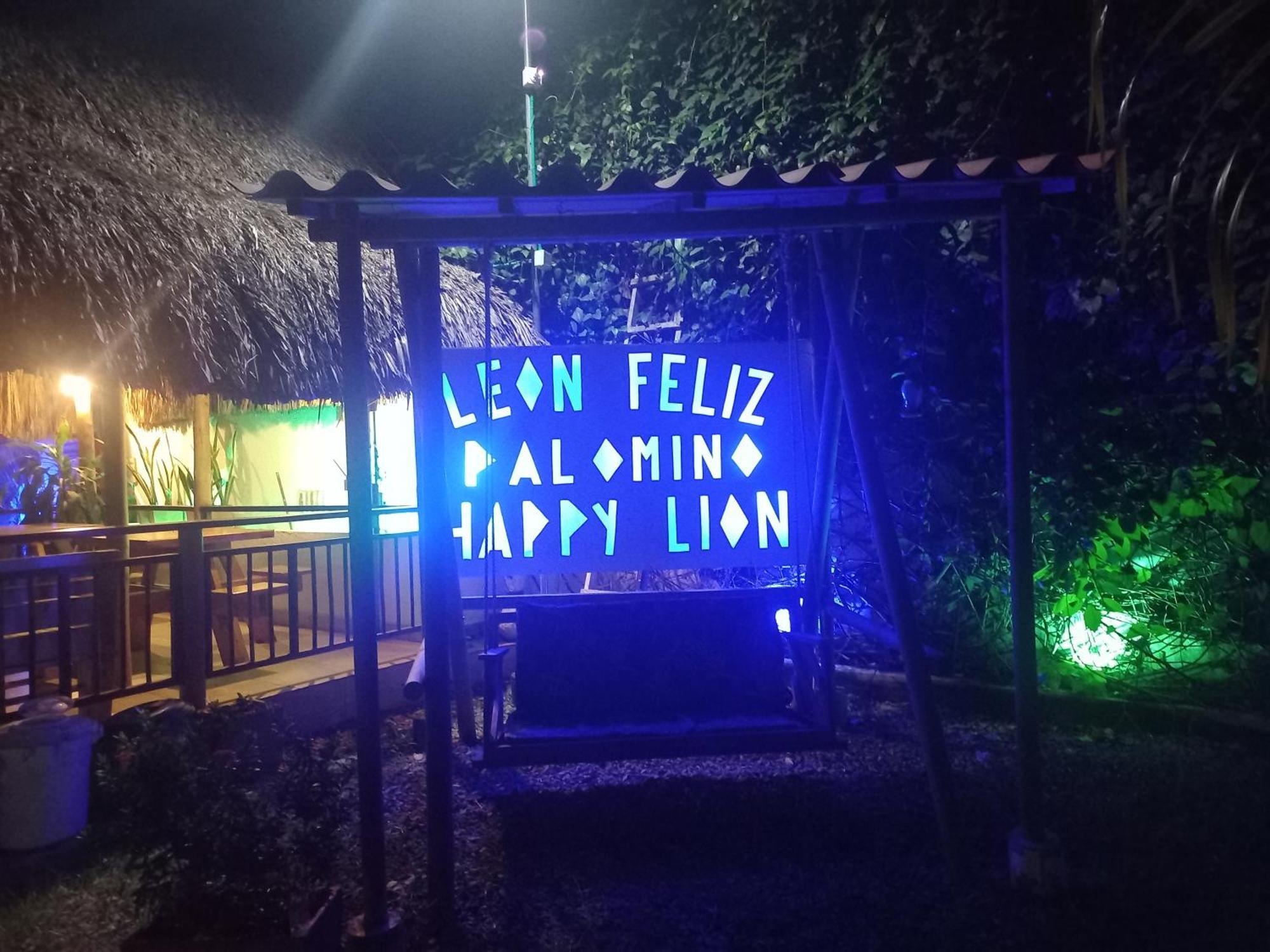 El Leon Feliz Palomino Hotel Exterior photo